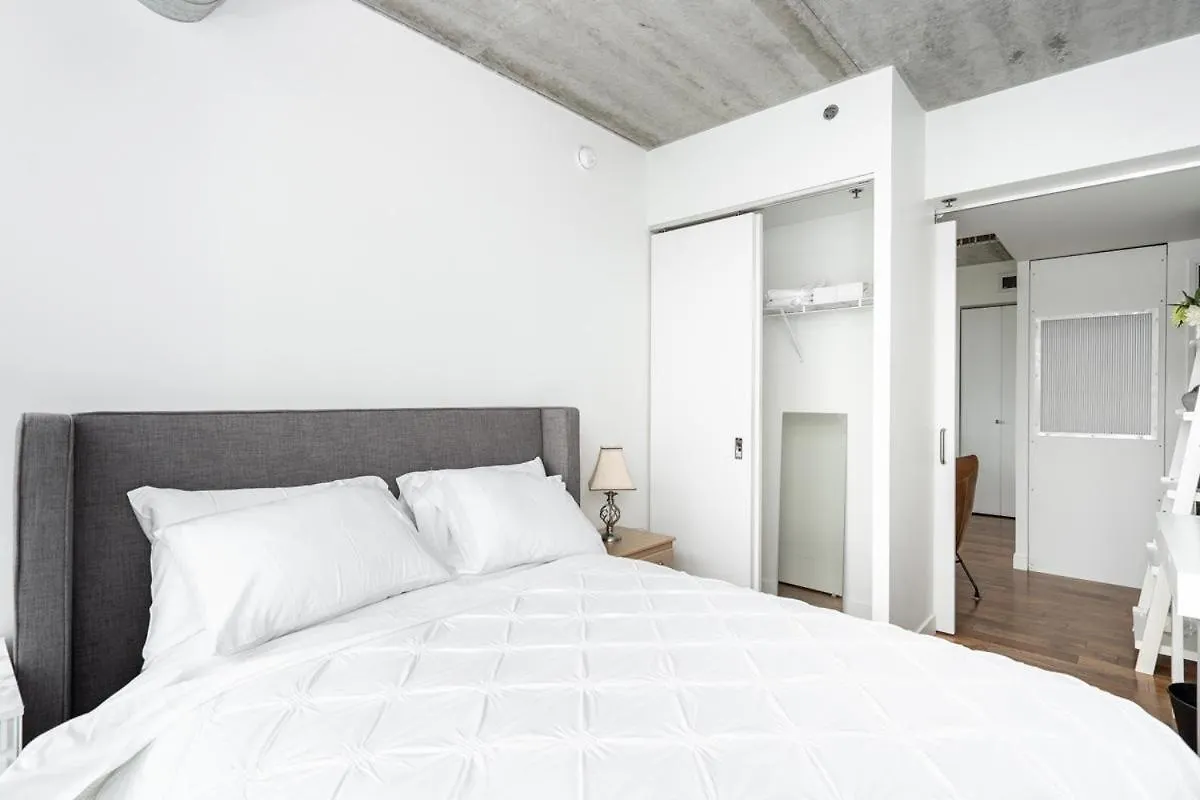 Glasshouse Skylofts By Nesthost Apartment Winnipeg